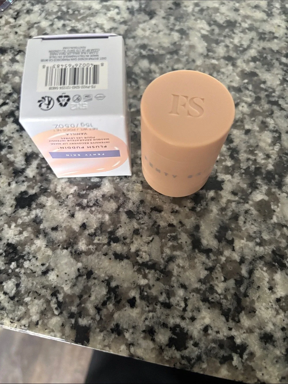 Fenty Skin Plush Puddin' Lip Mask - Soft Peach Vanilla